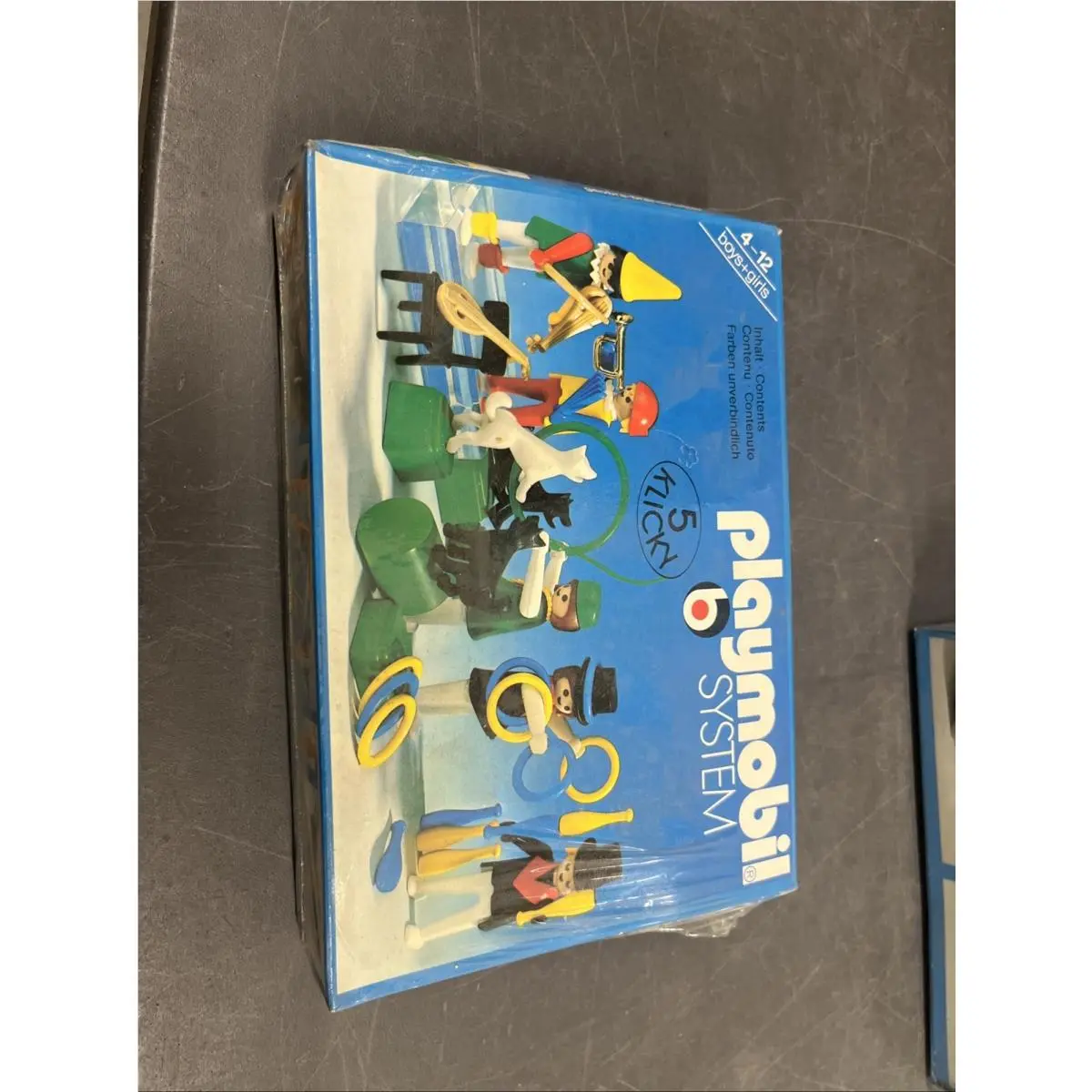 Playmobil 3513 Circus Artists Clown with Accessories in Box Seale