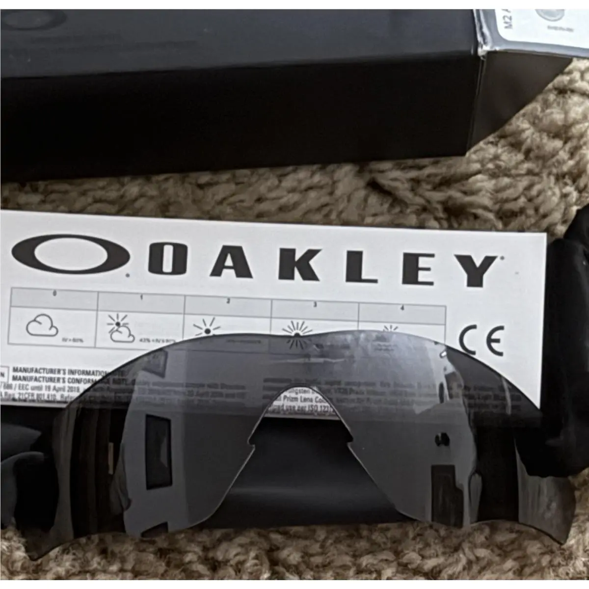 Oakley M2 Alk Grey Polarized Prizm Lens W Bag