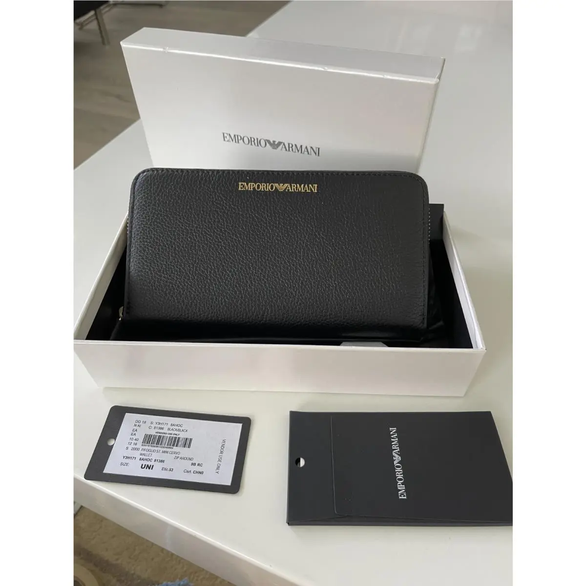 Emporio Armani Black Leather Zip Around Wallet Unisex Cervo Pebbled Organizer