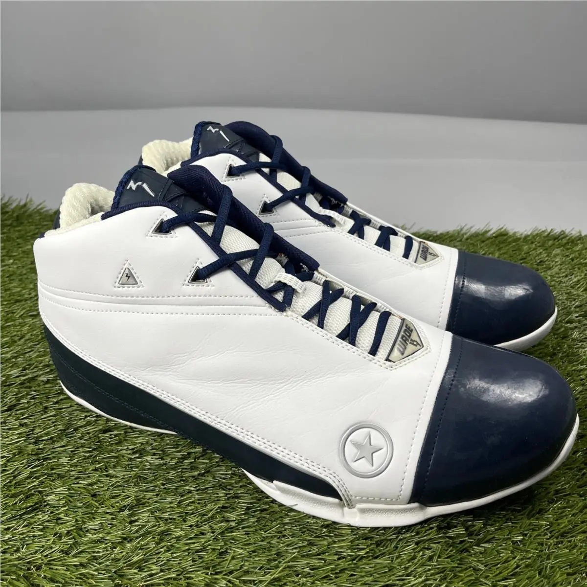 Converse Wade 1.3 Mid White Navy Blue Men Size 15 Basketball Shoes A01622
