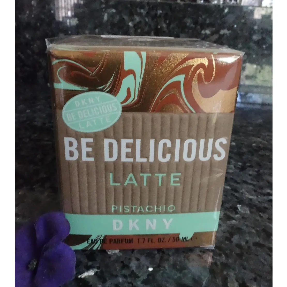 Dkny be Delicious Latte Pistachio Eau de Parfume 1.7oz