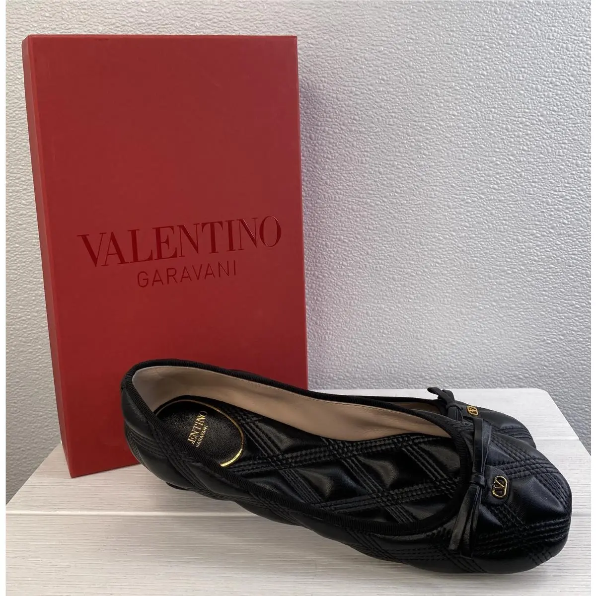 Valentino Garavani Quiltie Ballerinas 67 Womens US9 EU39 Black Nappa Leather