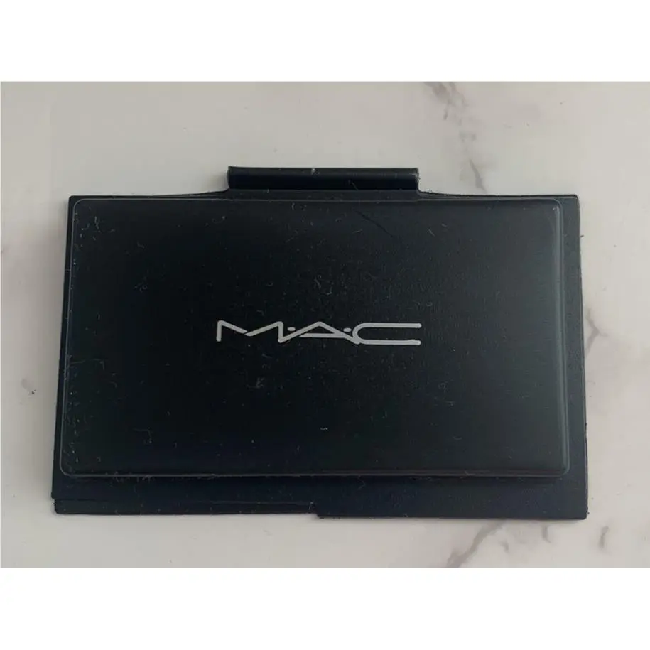 Mac Studio Fix Powder Plus Foundation NC20 Sample Size 1.5g .05 oz