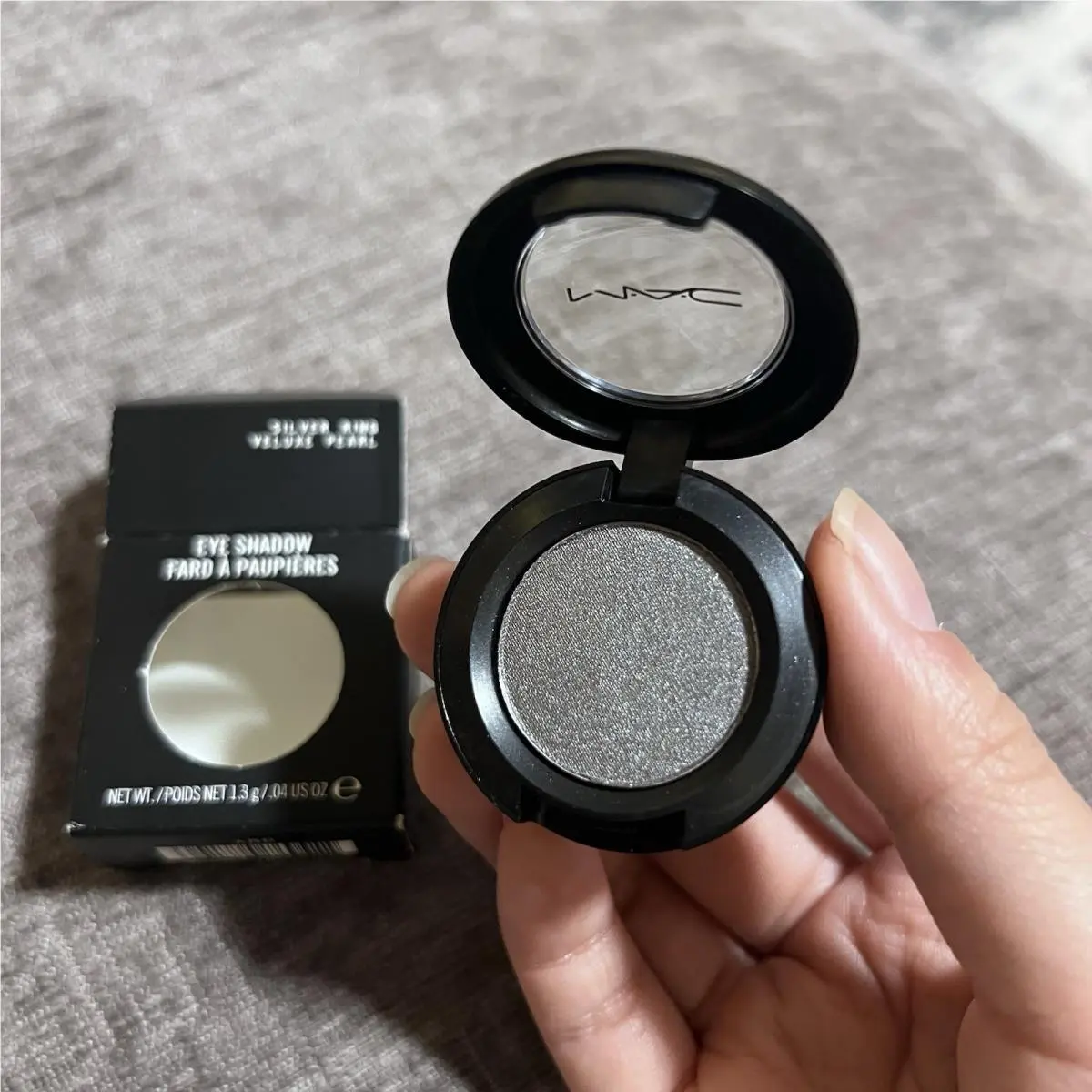 Mac Silver Ring Eyeshadow Veluxe Pearl Htf Rare July