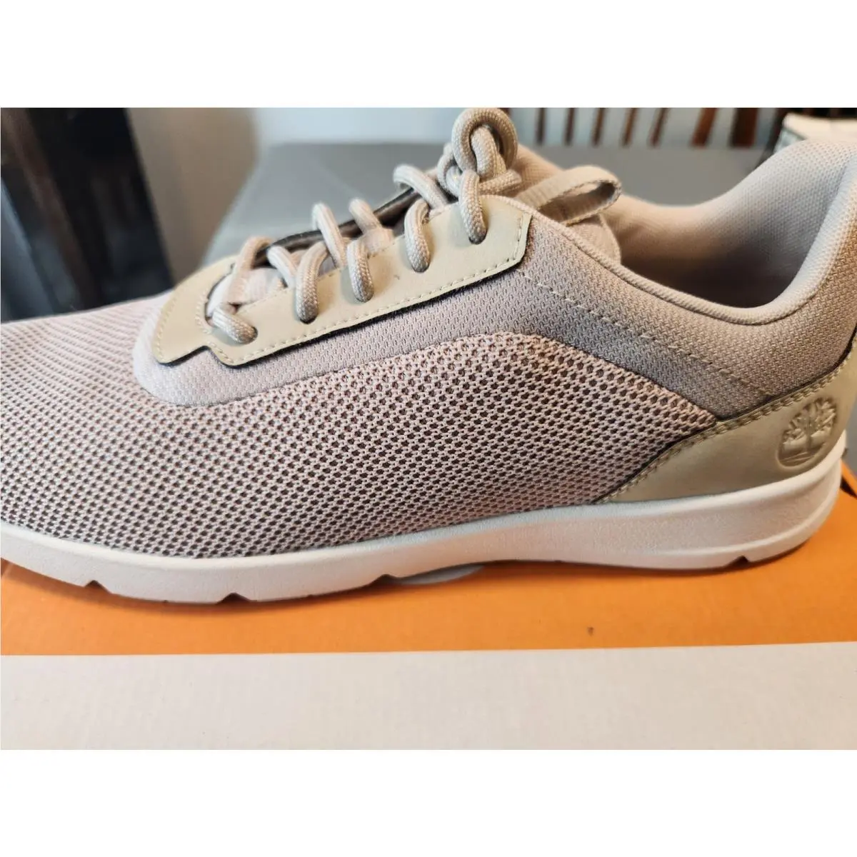 Timberland Men`s Parker Street Low Lace Sneaker Light Taupe Knit Size 10.5 M