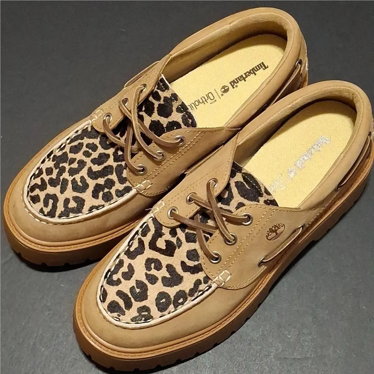 Timberland shoes - Street - Street - Brown (UPC: 197804702039) 1