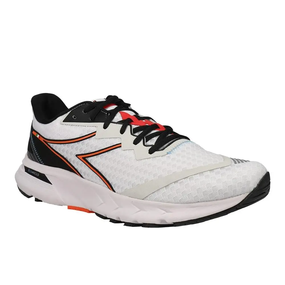 Diadora shoes - diadora Mythos Blushield Volo 2 Running - 178071-C9804 - White 0