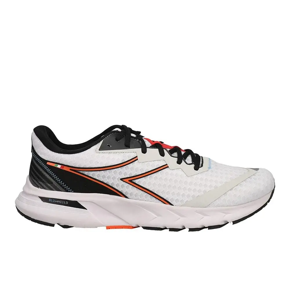 Diadora shoes - diadora Mythos Blushield Volo 2 Running - 178071-C9804 - White 4