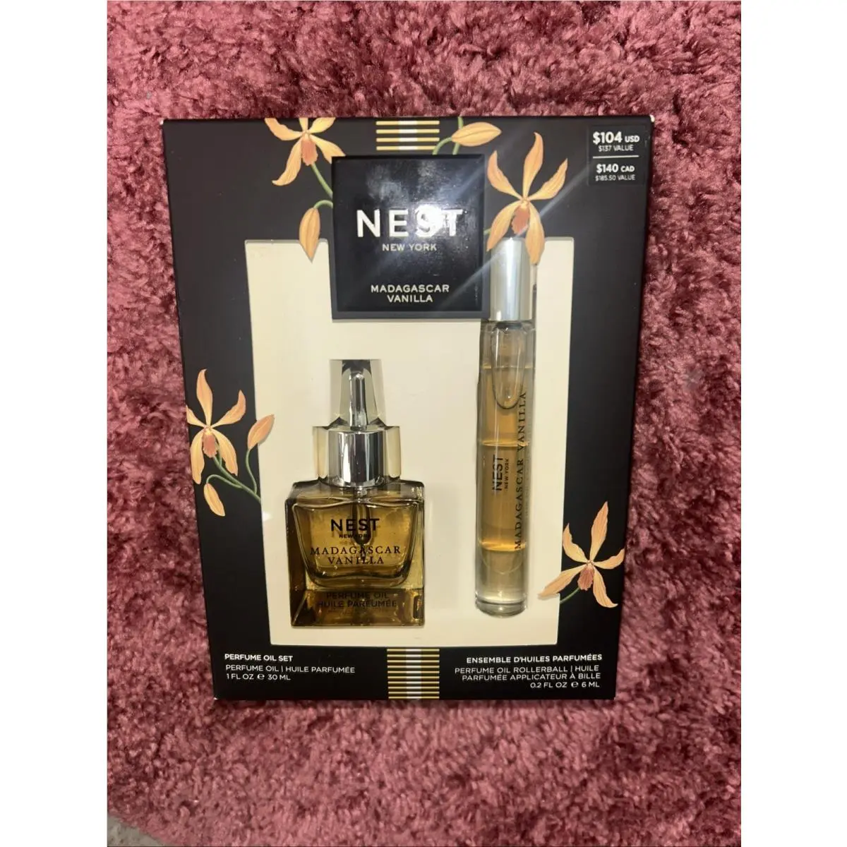 Nest York Madagascar Vanilla Gift Set 1oz Perfume Oil .2 oz Rollerball