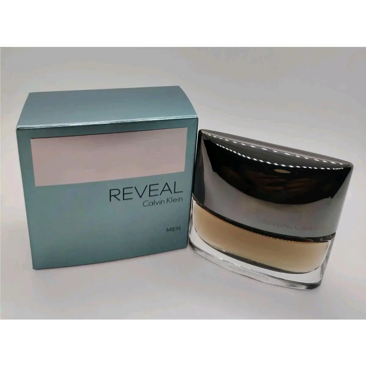 Reveal For Men by Calvin Klein 1.7oz/50mL Men`s Edt Spray