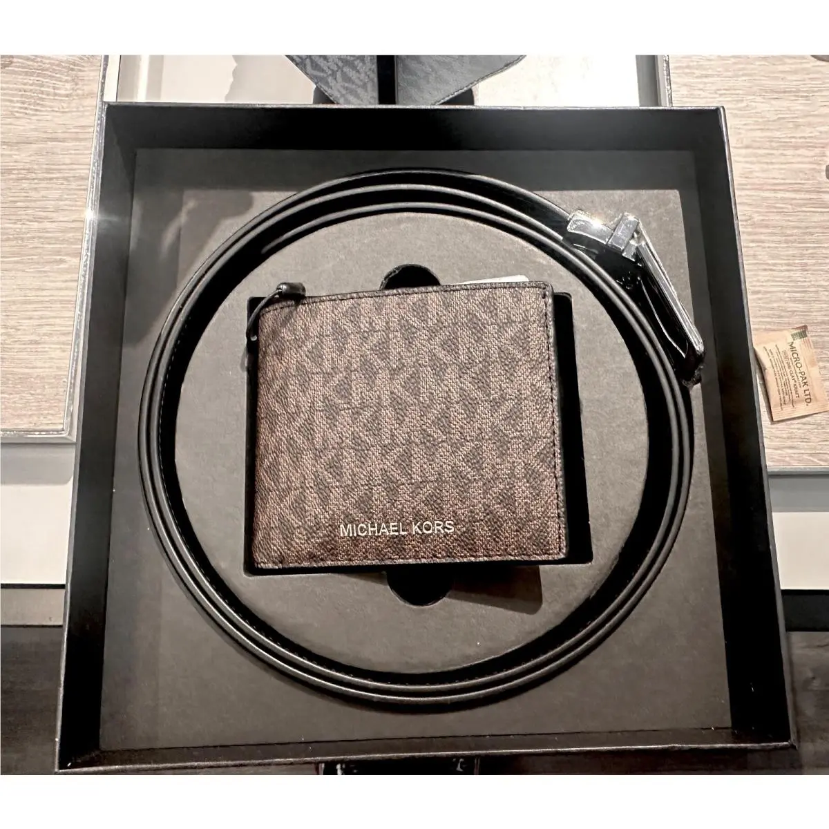 Michael Kors Men`s Wallet Belt Reversible Brown MK Signature 3 IN 1 Gift Set