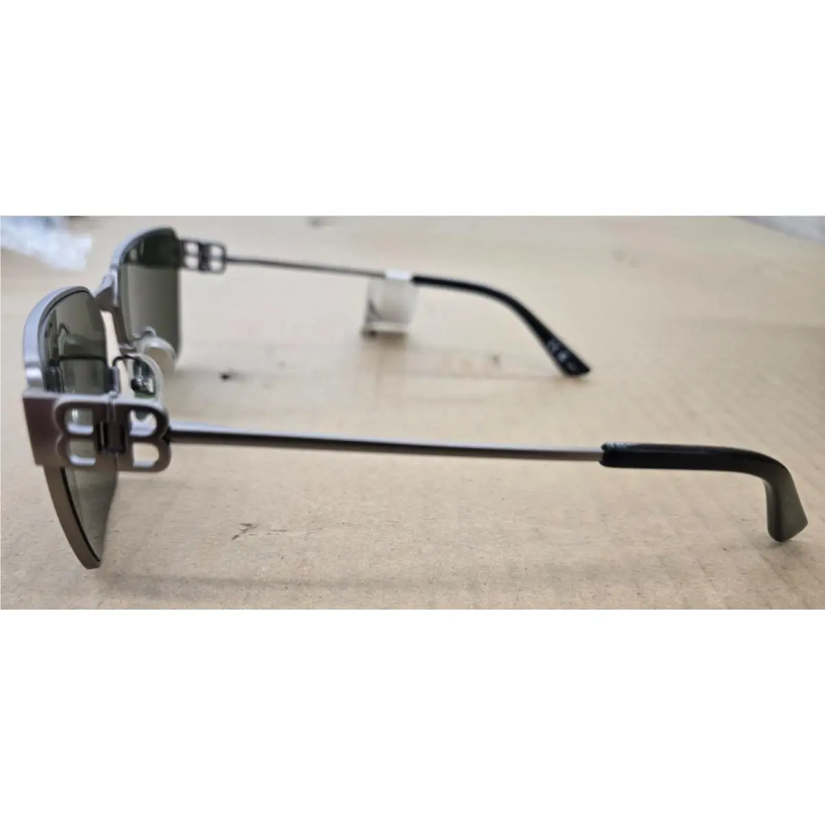 Balenciaga Rare Unisex Metal Aviator Sunglasses BB0374SK Orig