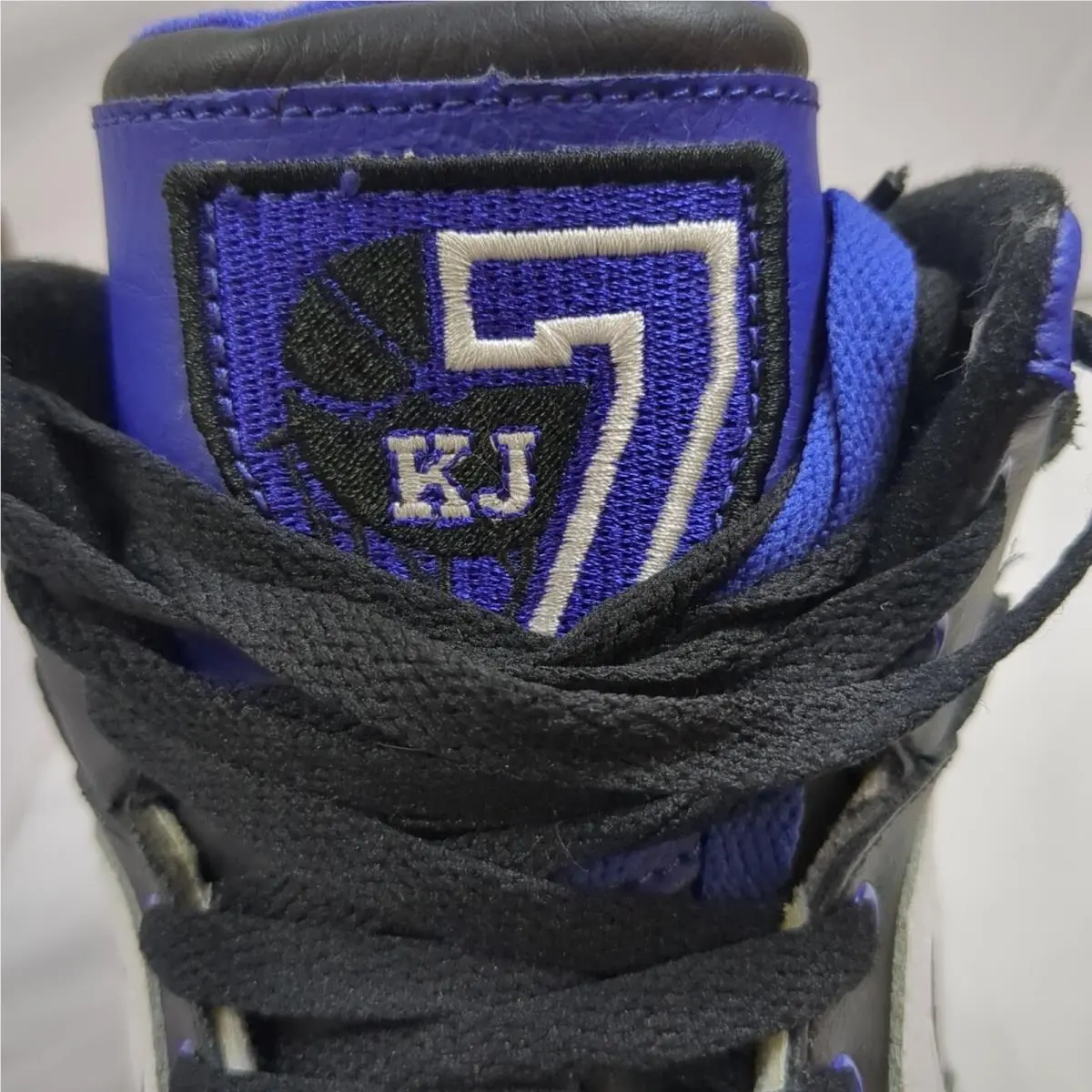 Fila shoes - FILA KJ7 - 1VB90079-184 - White, Royal Blue, Black 9