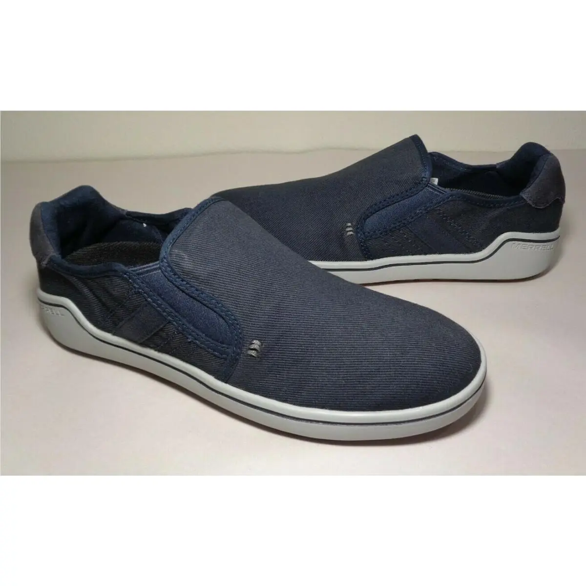 Merrell Size 7.5 M Primer Laceless Navy Canvas Slip On Sneakers Men`s Shoes