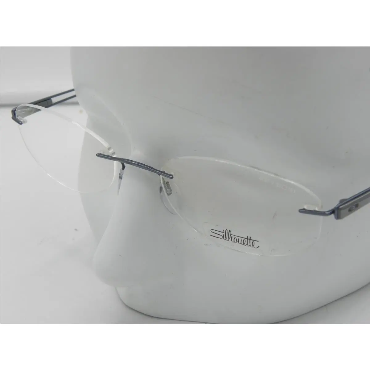 Silhouette Titan 6737 6059 Silver Sky Rimless Eyeglasses 52mm E715