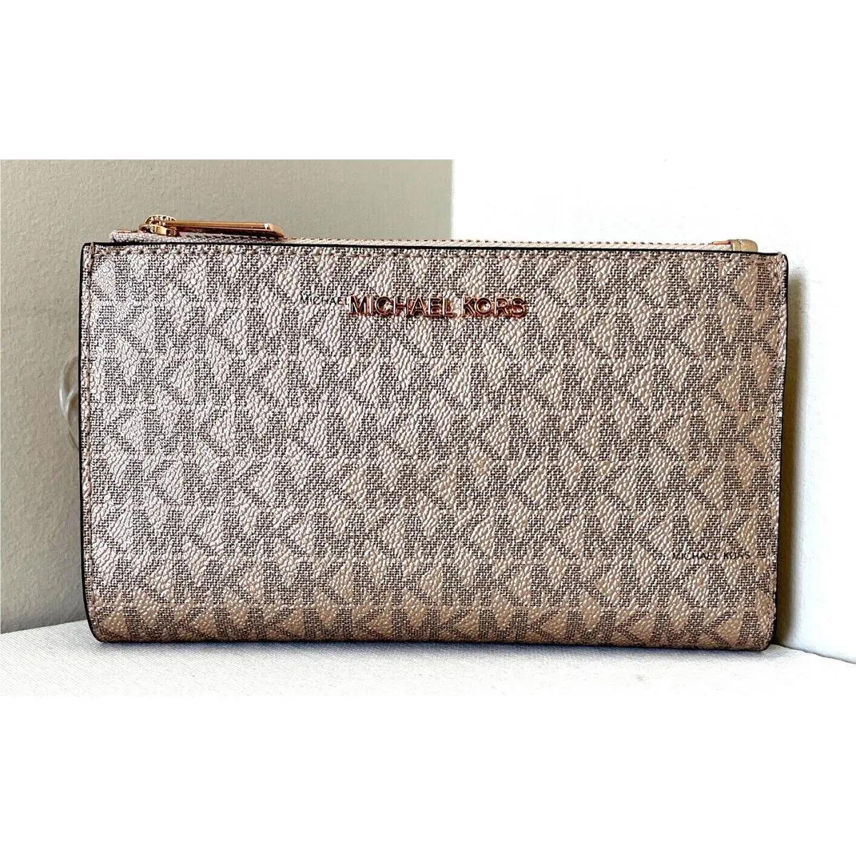 Michael Kors Jet Set Travel Double Zip Wallet Rose Gold