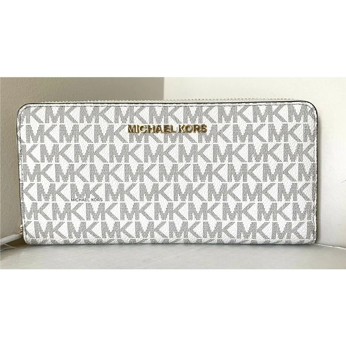 Michael Kors Large Zip Around Continental Wallet Logo Vanilla with Gift Box