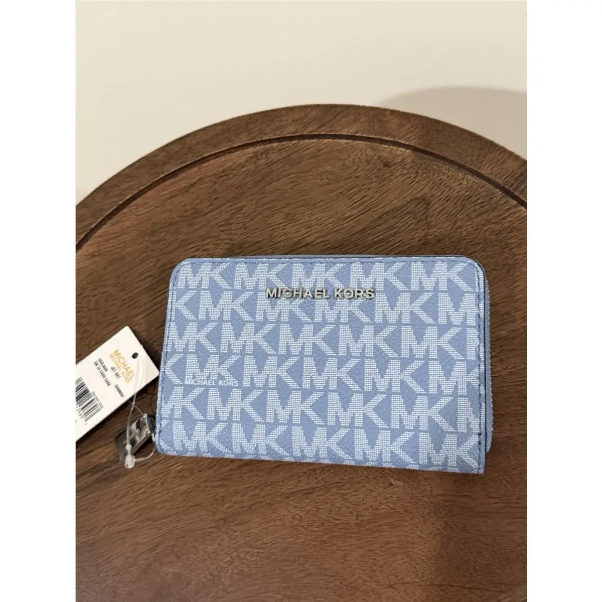 Michael Kors Jet Set Small Zip Around Card Case Chambray Blue and Silver