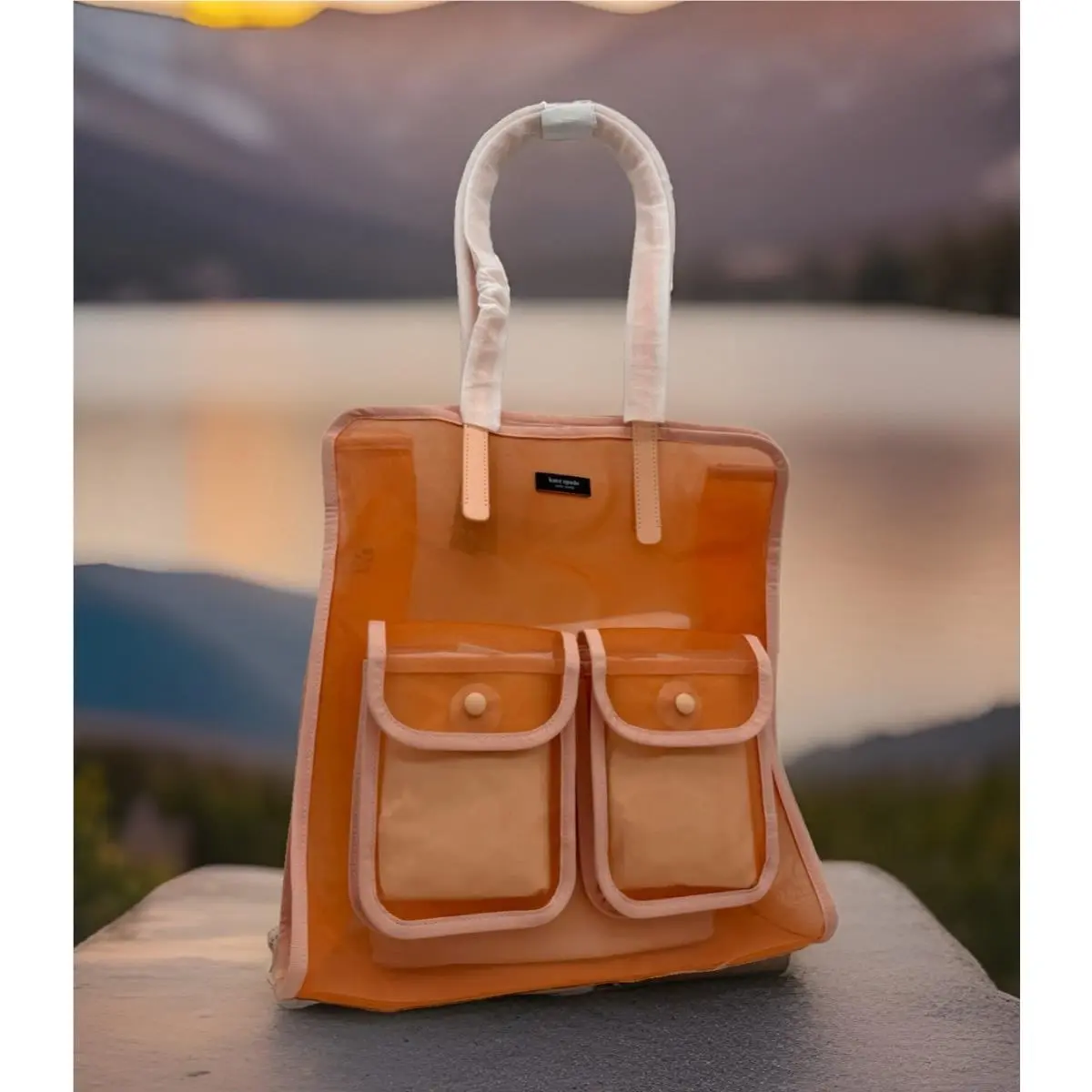 New York Breezy Mesh N/s Tote Bag In Light Cantaloupe by Kate Spade