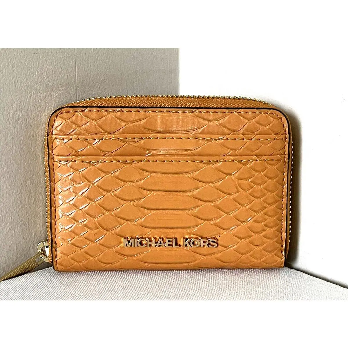 Michael Kors Jet Set Travel Medium Zip Around Card Case Wallet Croc Cider