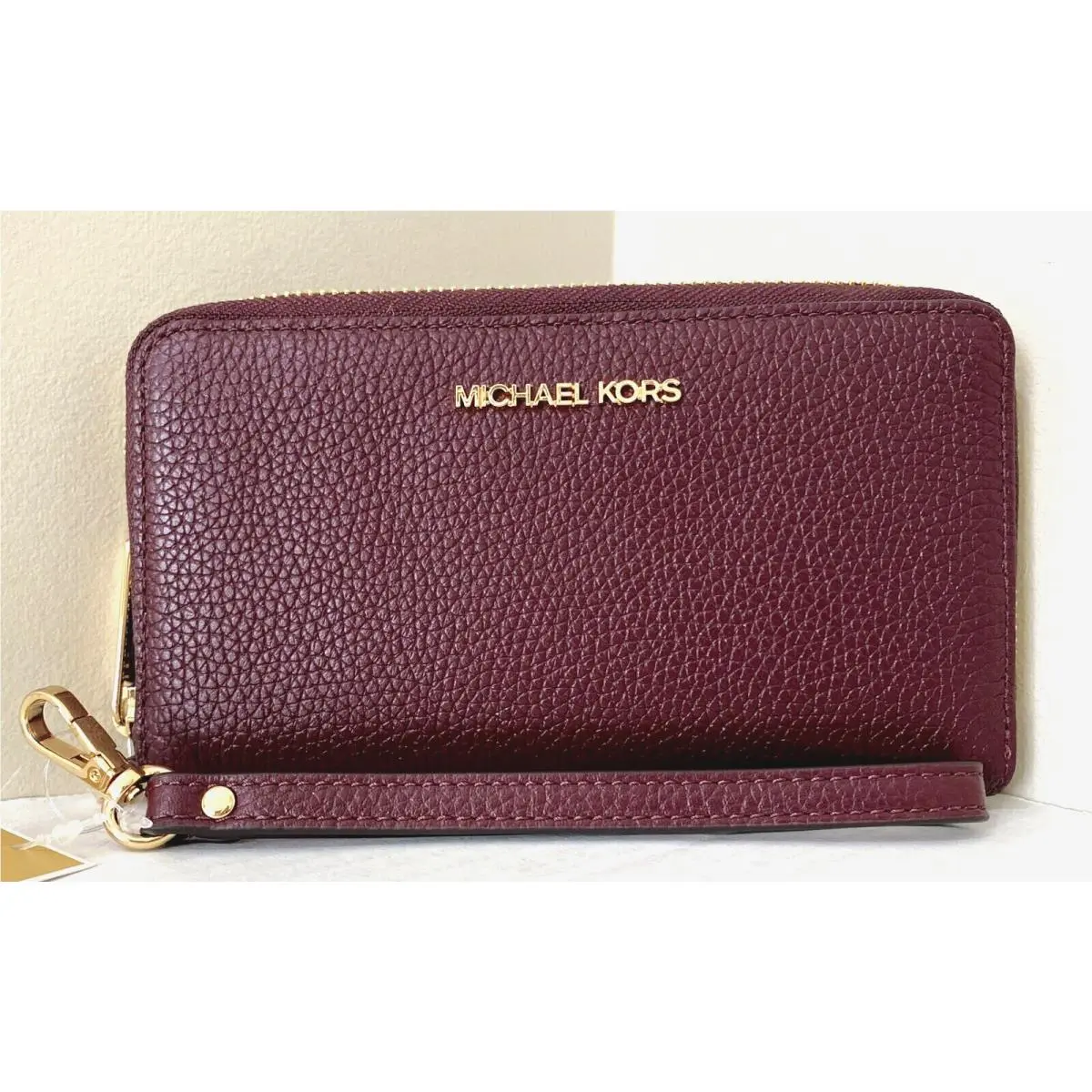 Michael Kors Jet Set Travel Large Flat Phone Case Wallet Merlot