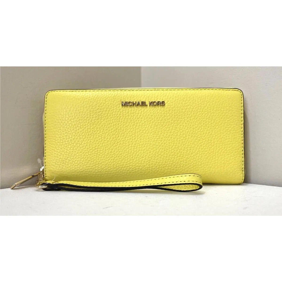Michael Kors Jet Set Large Travel Continental Wallet Leather Sunshine