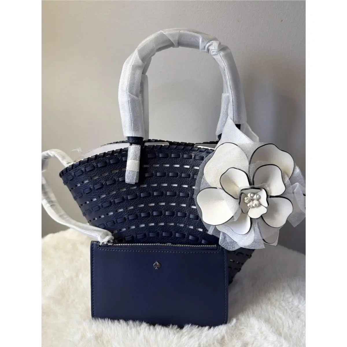 Kate Spade New York Dahlia Tote Bag Navy