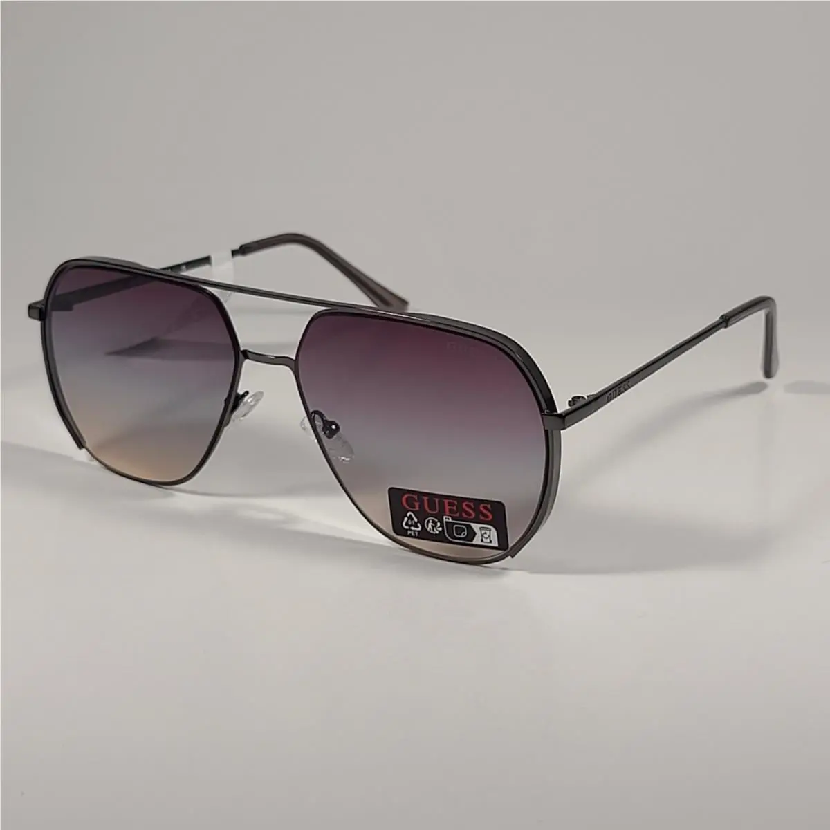 Guess GO00064 06F Pilot Sunglasses Gunmetal Frame Smoke Gradient Lens 61mm