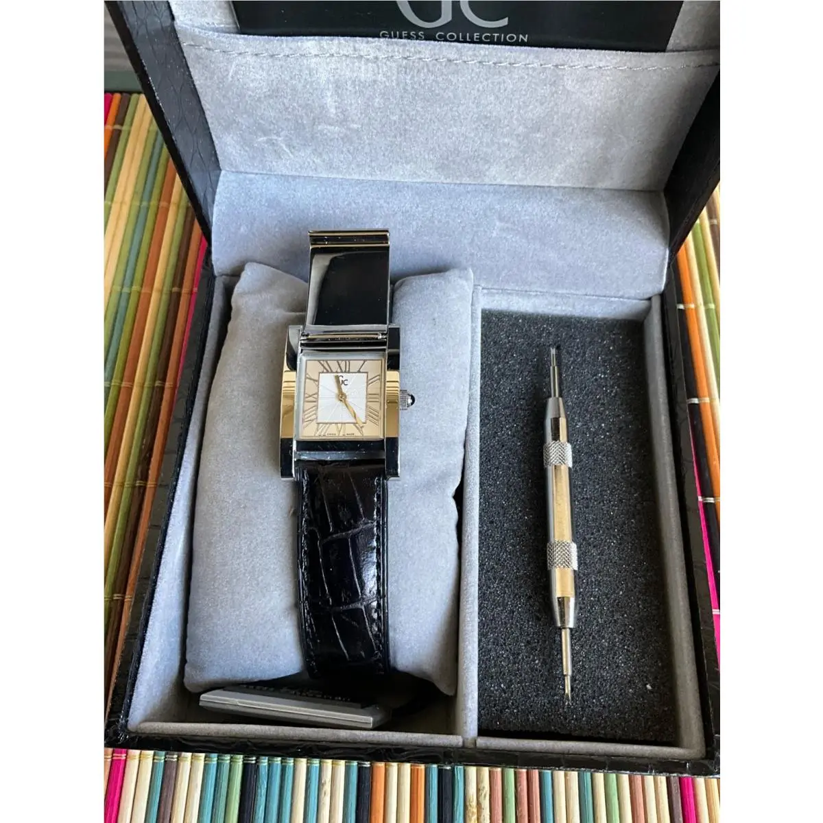 Guess Collection Gc 17000 Womens Watch Swiss Made