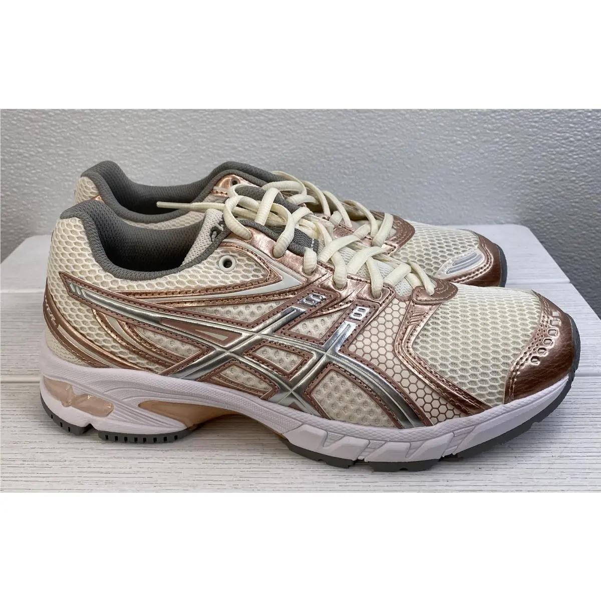 Asics Gel-ds Trainer 14 Unisex M5.5 W7 Cream/rose Gold Mesh Athletic Sneakers