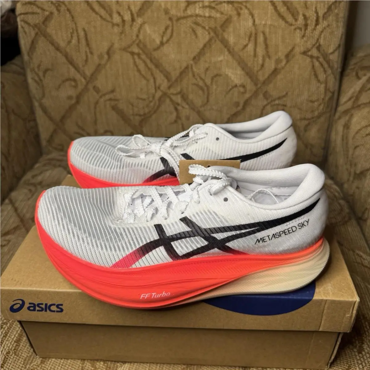 Asics Metaspeed Sky+ White Sunrise Red 1013A115-100 Women’s Size 7