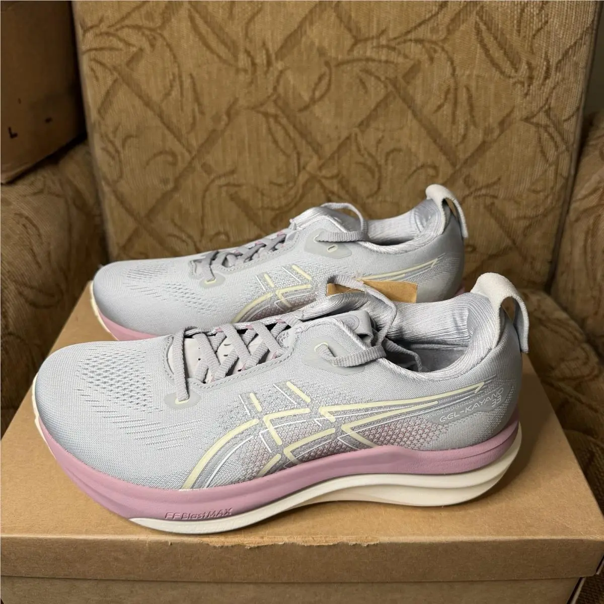 Asics Women`s Gel-kayano 33 Running Shoe Piedmont Grey/taro Purple Size 8