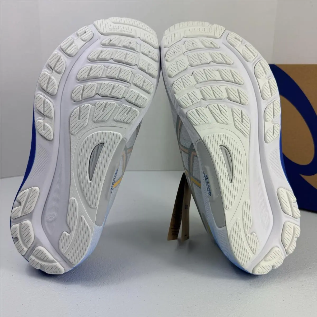 Asics shoes - ASICS GEL-Kayano - 1011B867-102 - White (UPC: 197298616881) 9