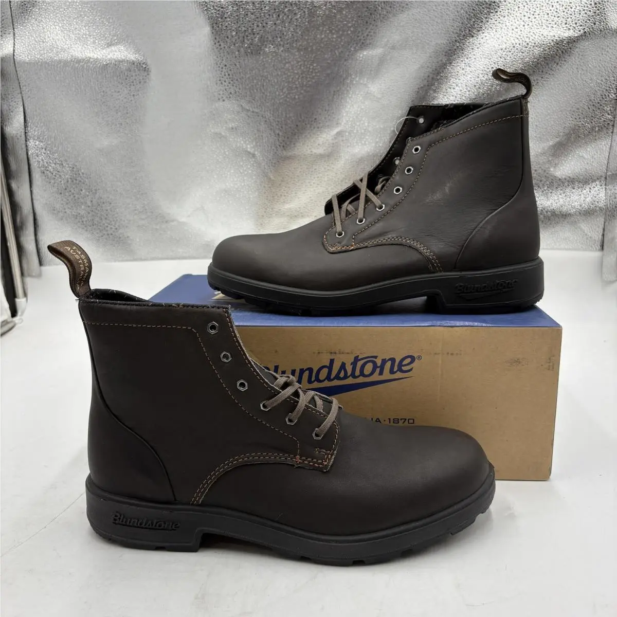 Blundstone BL1618 Boots Mens 9 Women 11 Stout Brown Leather Lace Up Boots