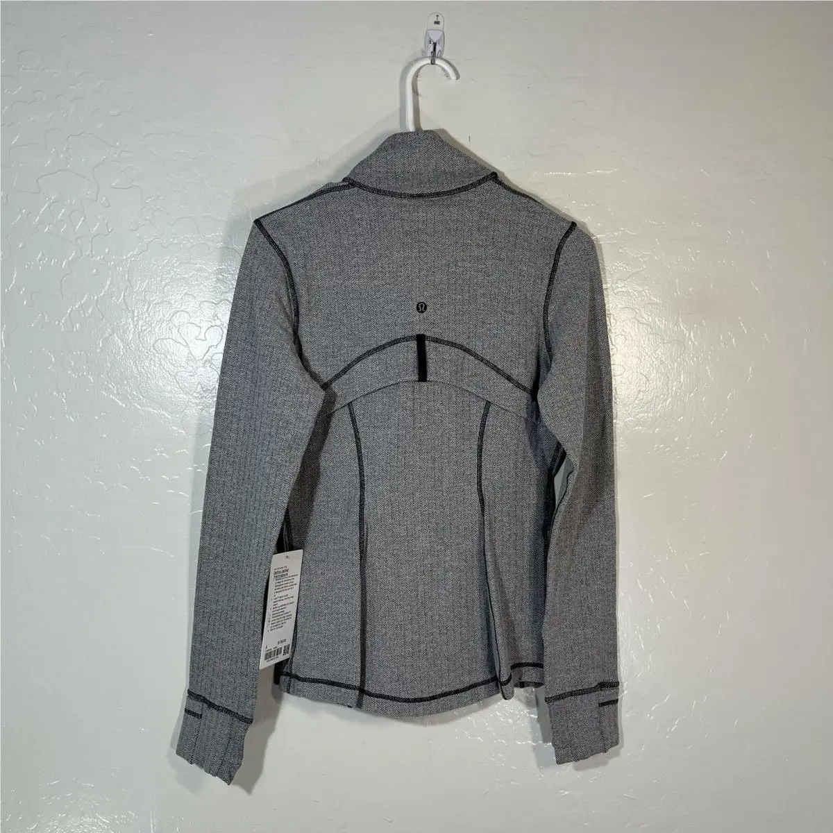 Lululemon clothing - Gray 6
