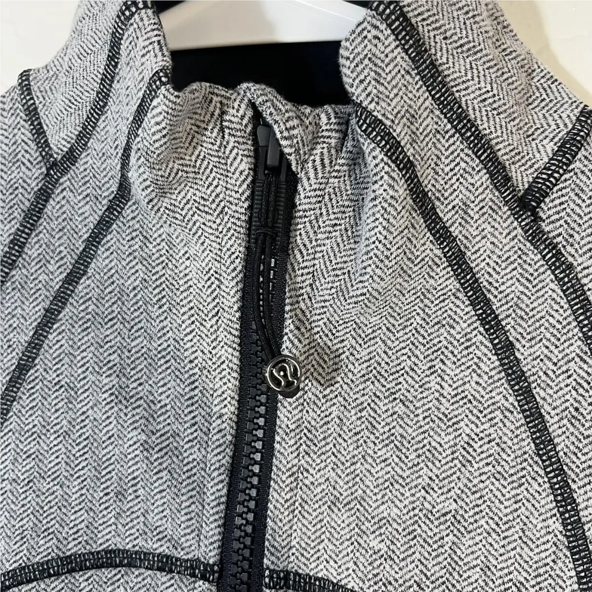 Lululemon clothing - Gray 3