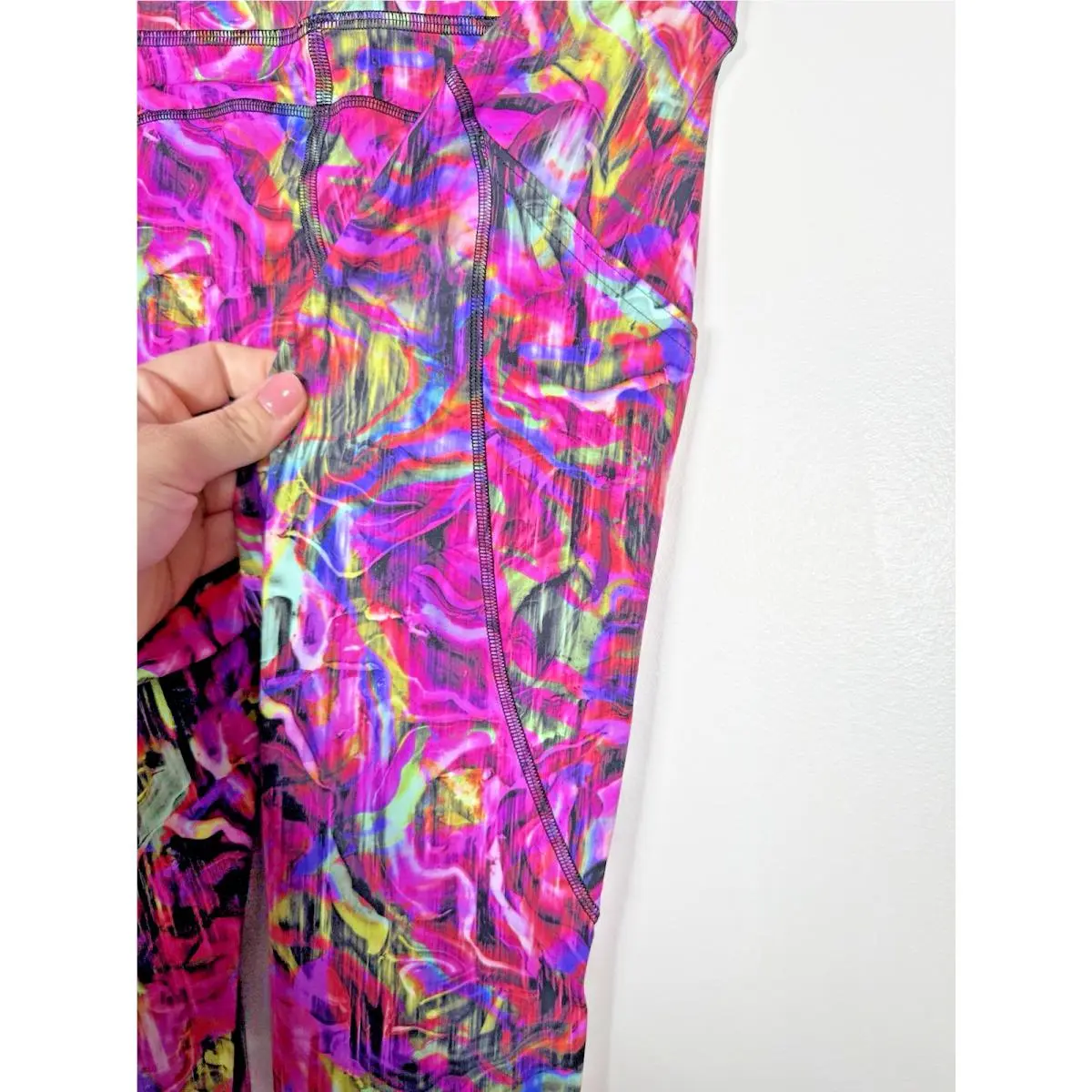 Lululemon clothing - Pink 3