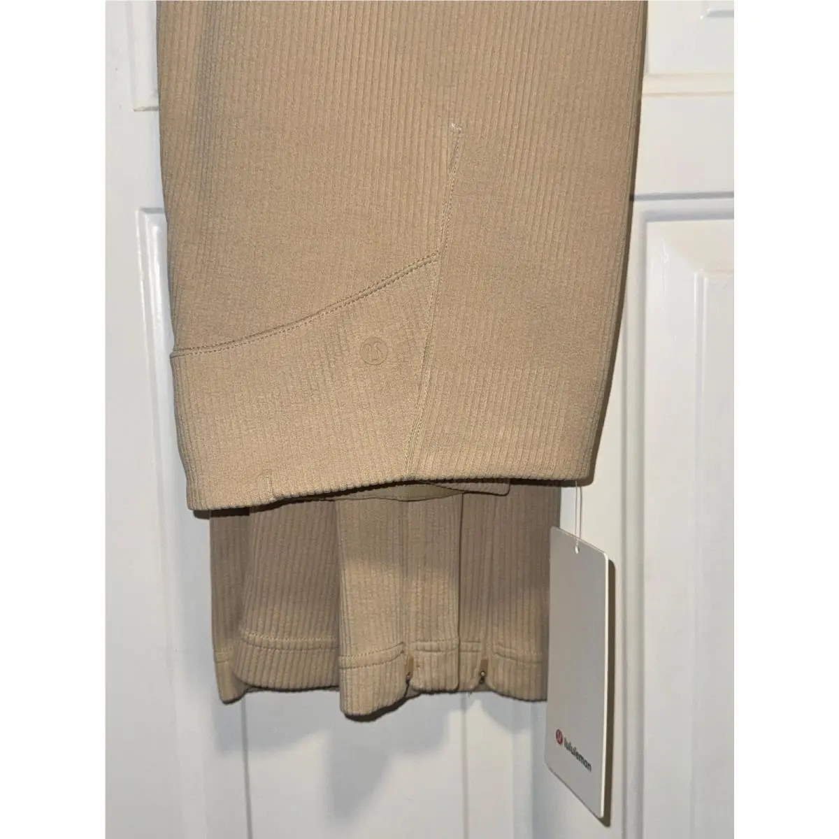 Lululemon clothing - Trench 1