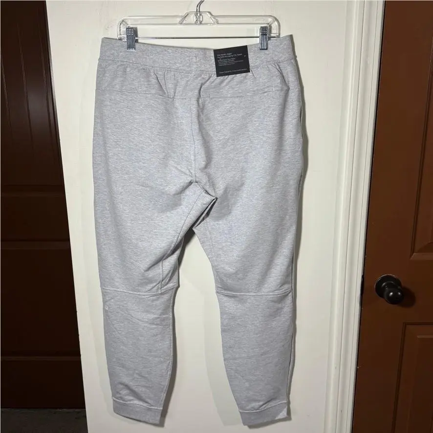 Lululemon clothing - Gray 5