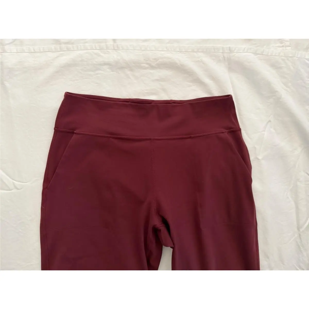 Lululemon clothing - Mulled Wine 0