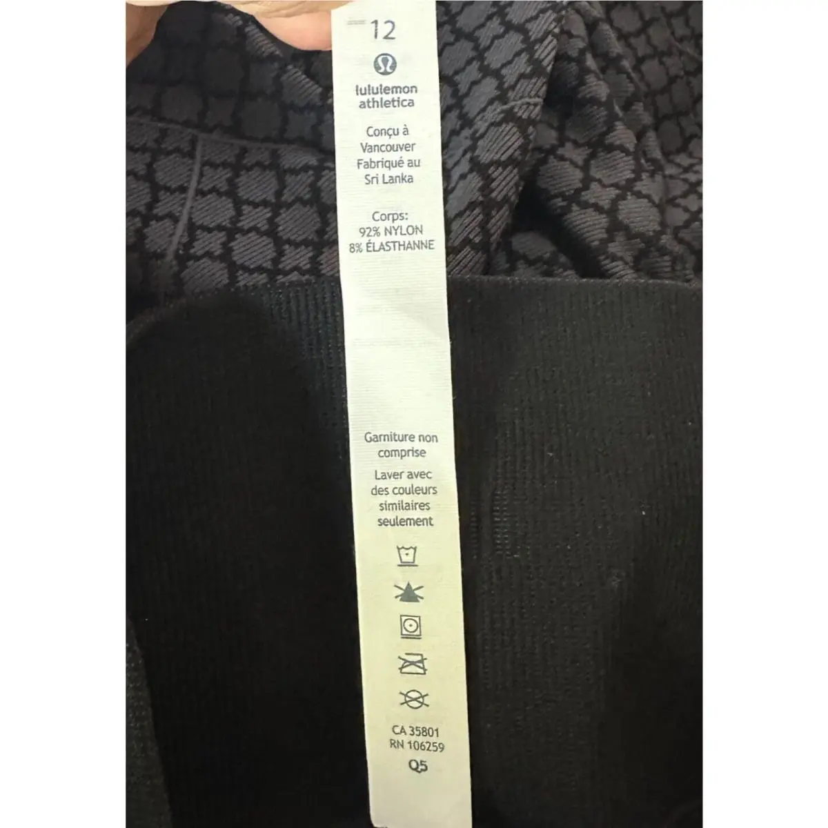 Lululemon clothing - Black 6