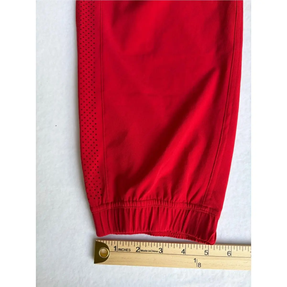 Lululemon clothing - Red 9