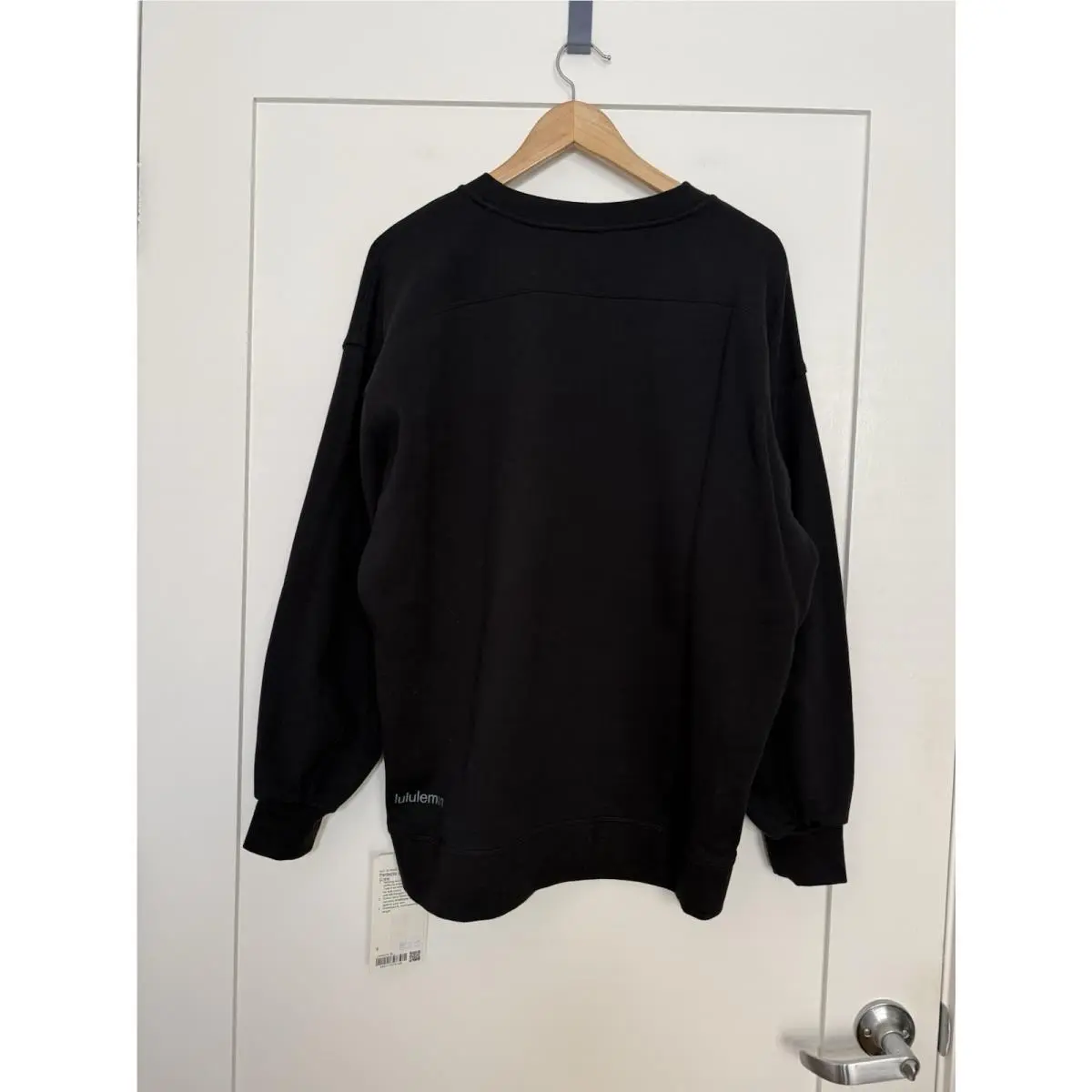 Lululemon clothing - Black 4