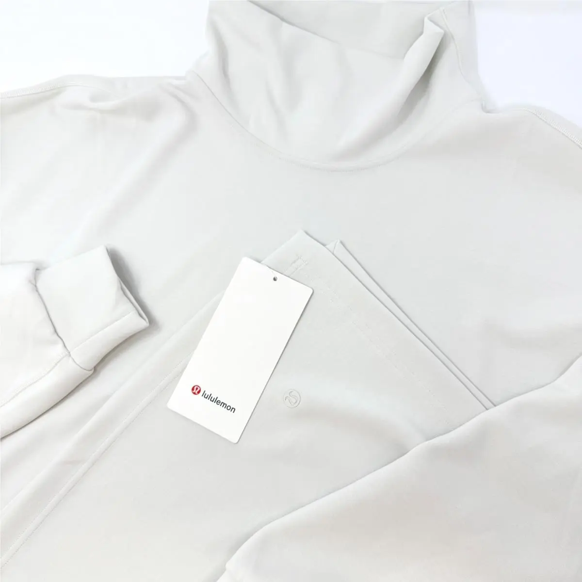 Lululemon Softstreme Funnel-neck Long Pullover Bone White Womens XL LW3HS4S