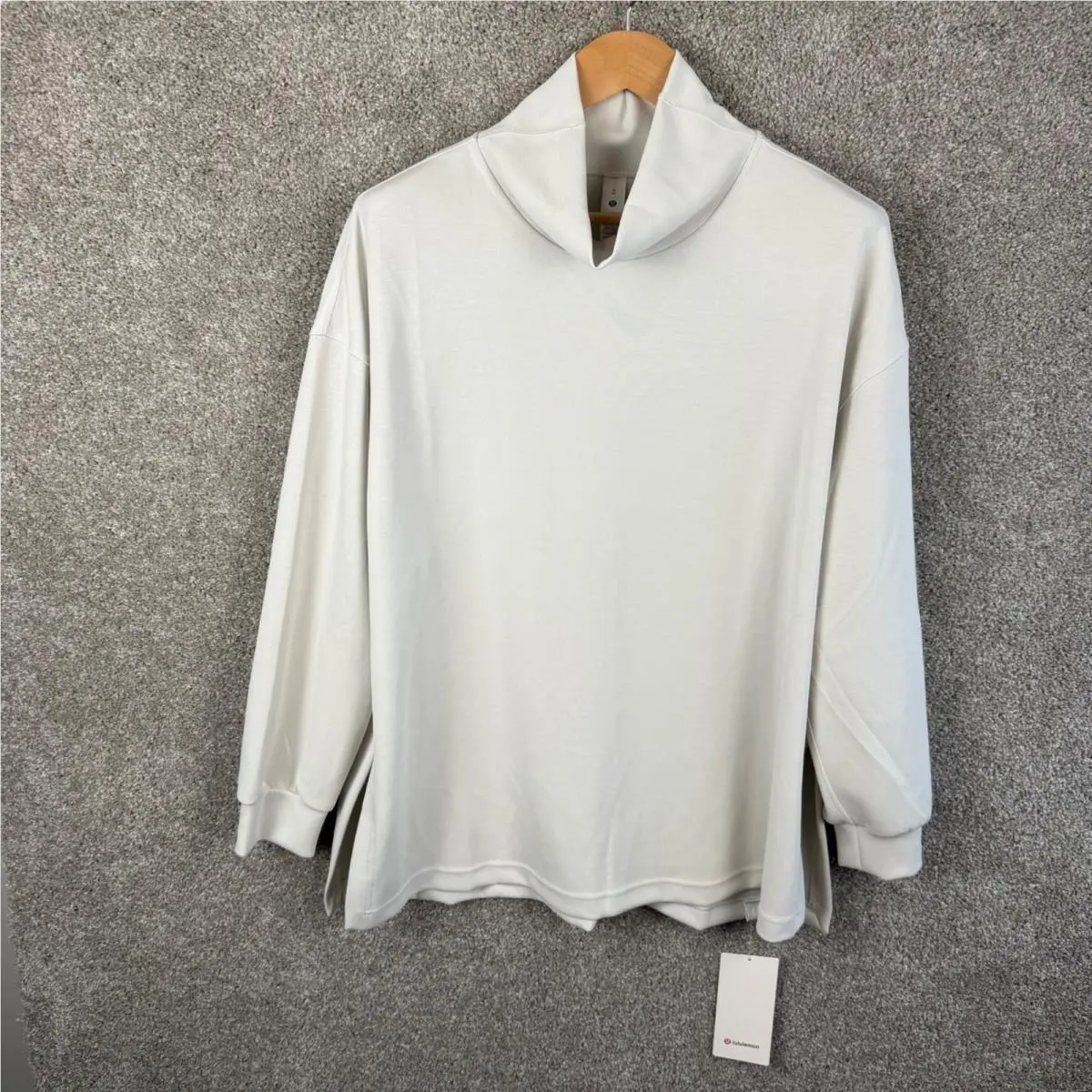 Lululemon clothing - White 0