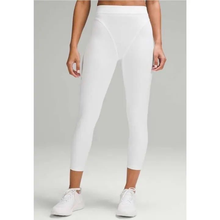 Lululemon clothing - White 0