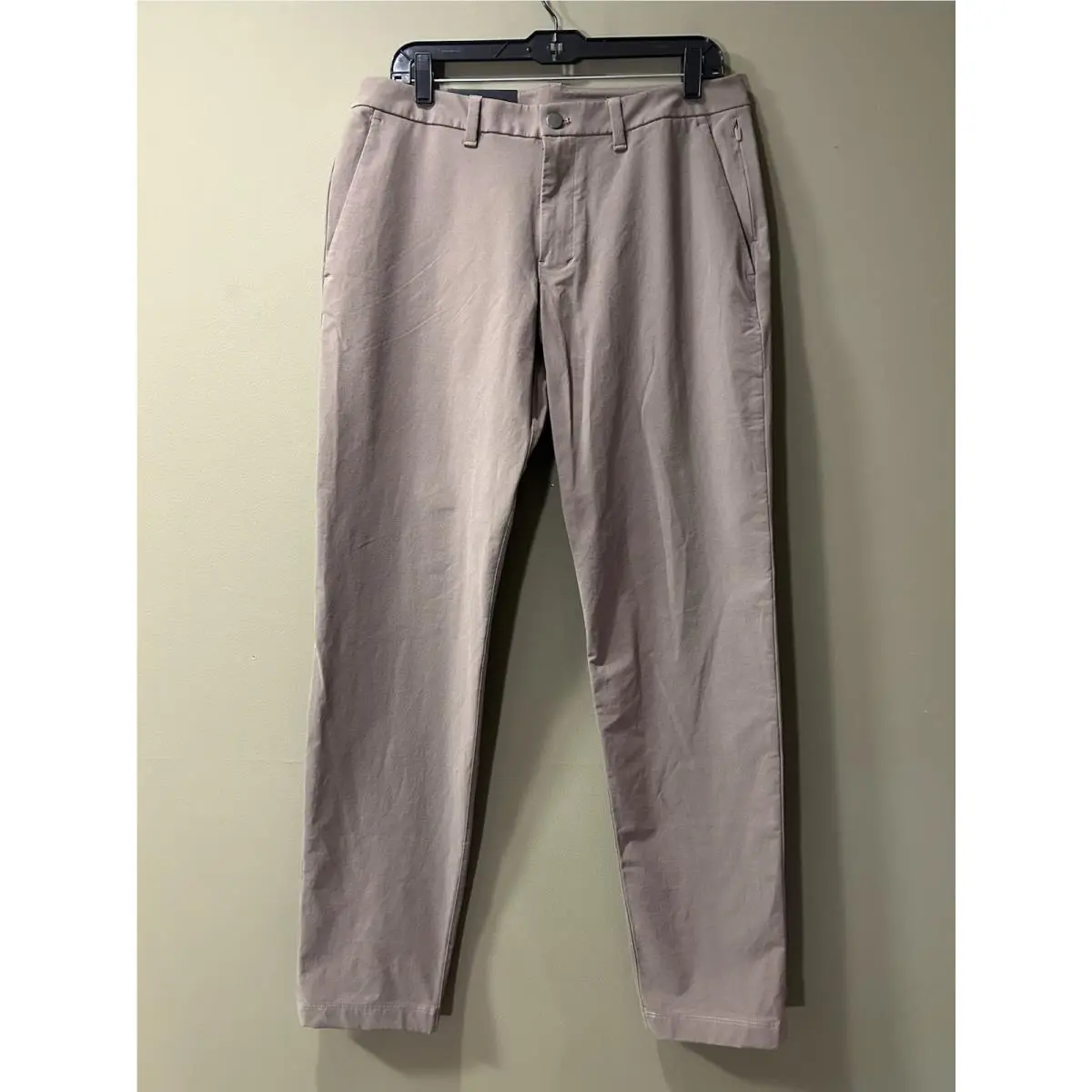 Lululemon clothing - Lululemon ABC - ABC - Nomad 0