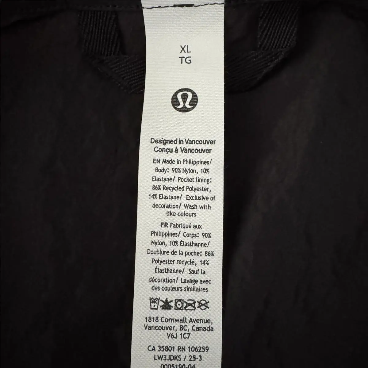 Lululemon clothing - Lululemon Jacket - Jacket - Black 6