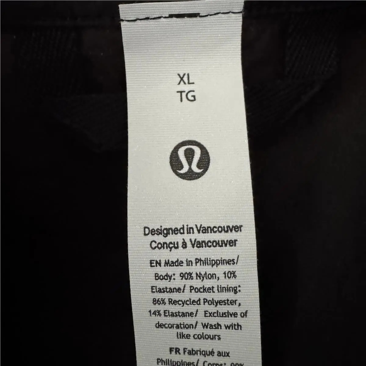 Lululemon clothing - Lululemon Jacket - Jacket - Black 7
