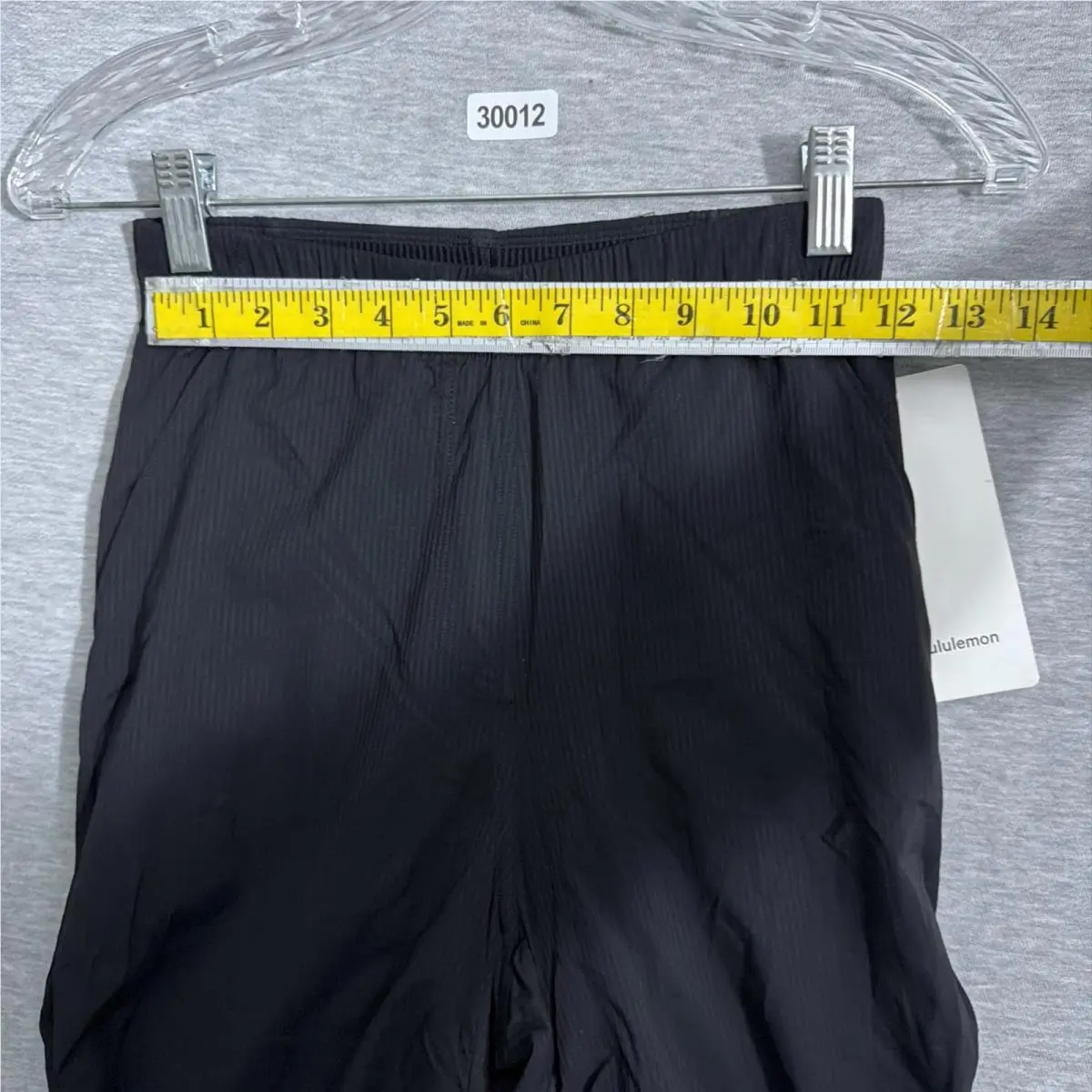 Lululemon clothing - Black 9